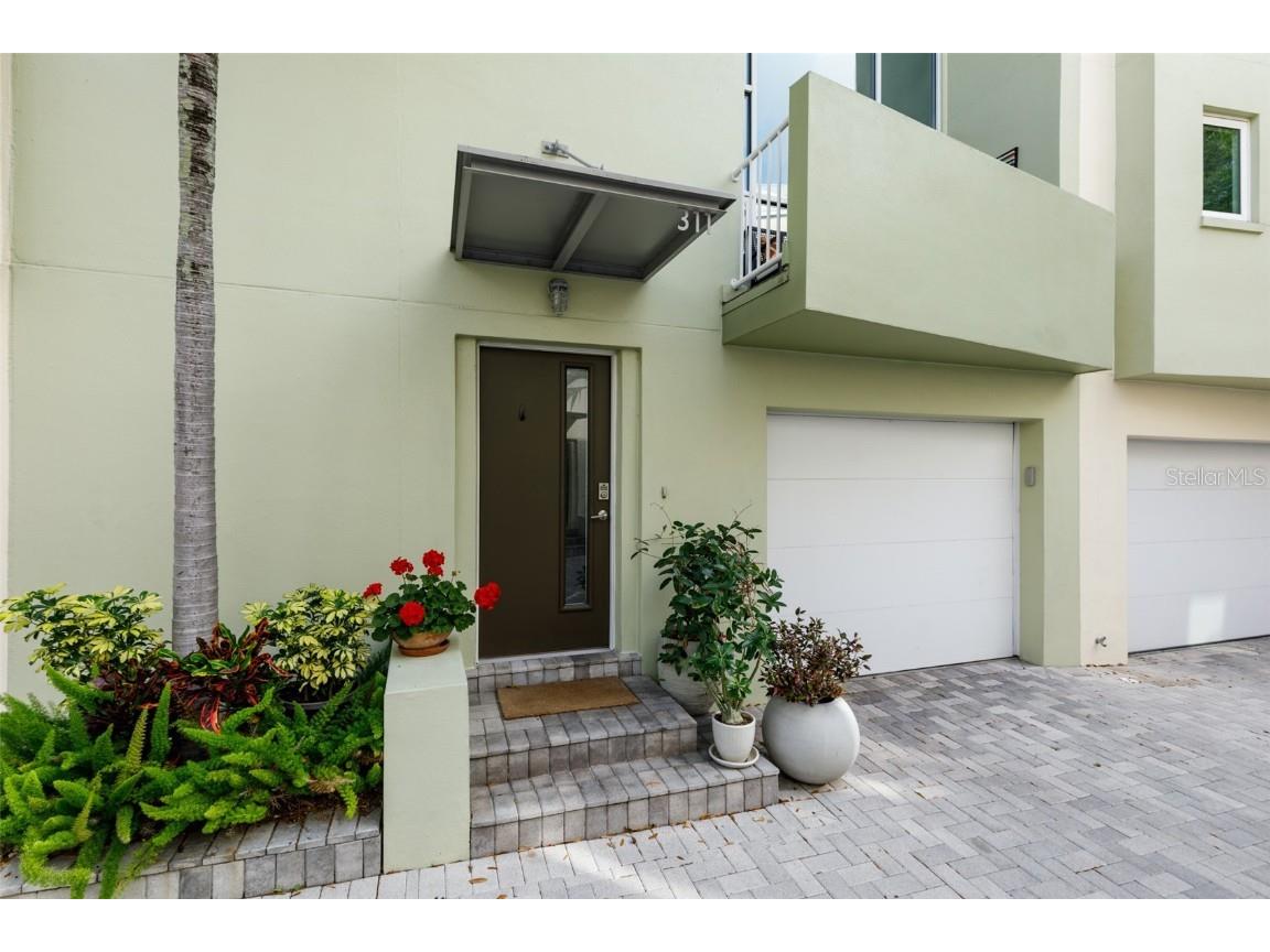 311 4th Avenue N Saint Petersburg FL 33701 U8192304 image1