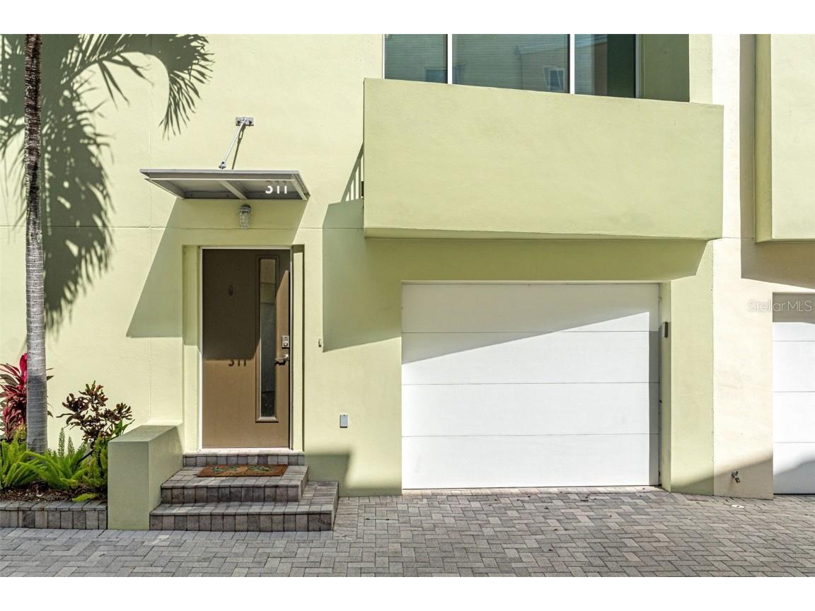 311 4th Avenue N Saint Petersburg FL 33701 TB8372110 image1