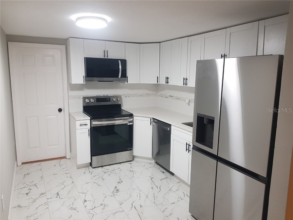 311 58th Avenue E Bradenton FL 34203 A4675844 image5