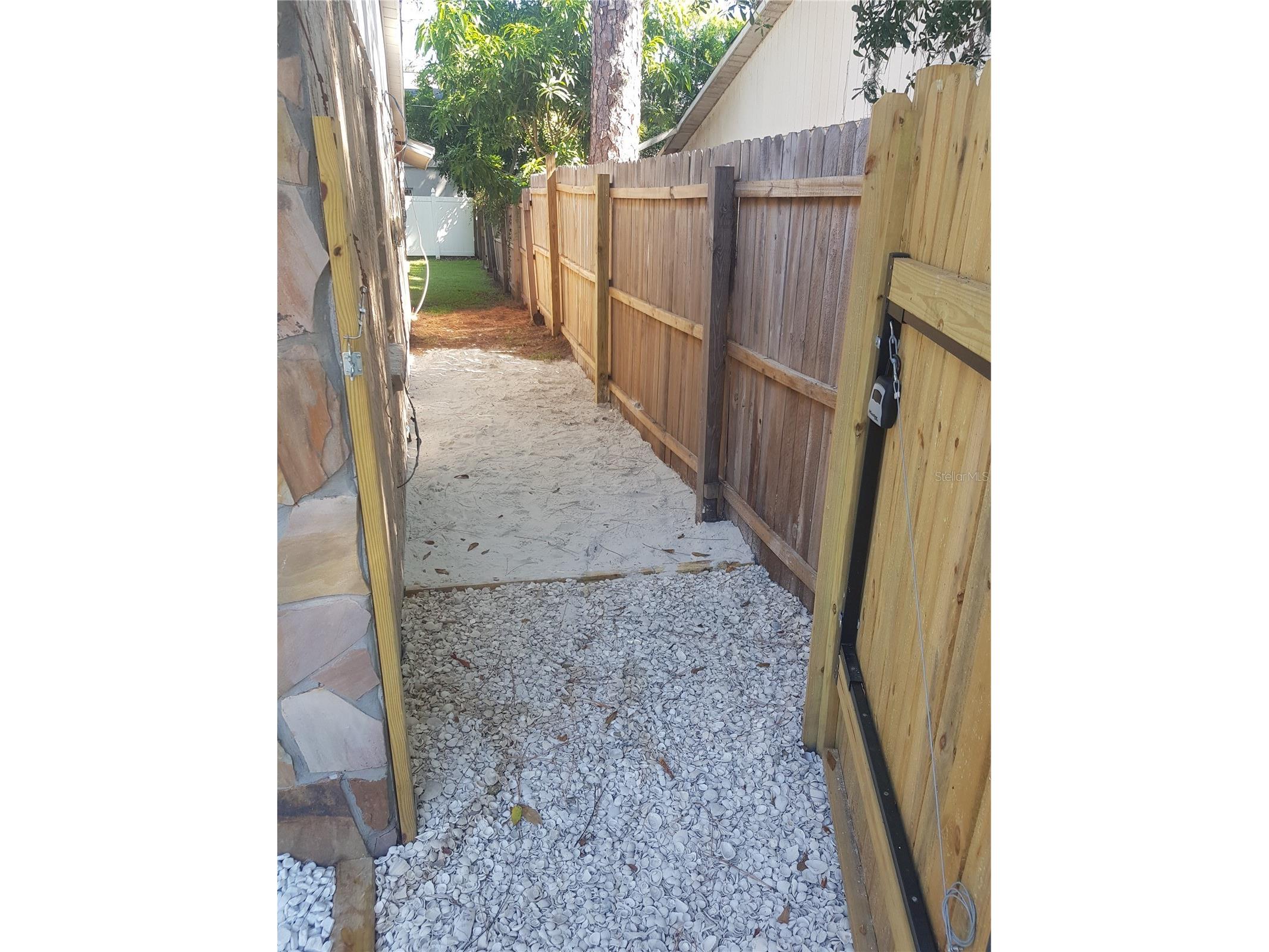 311 58th Avenue E Bradenton FL 34203 A4688795 image76