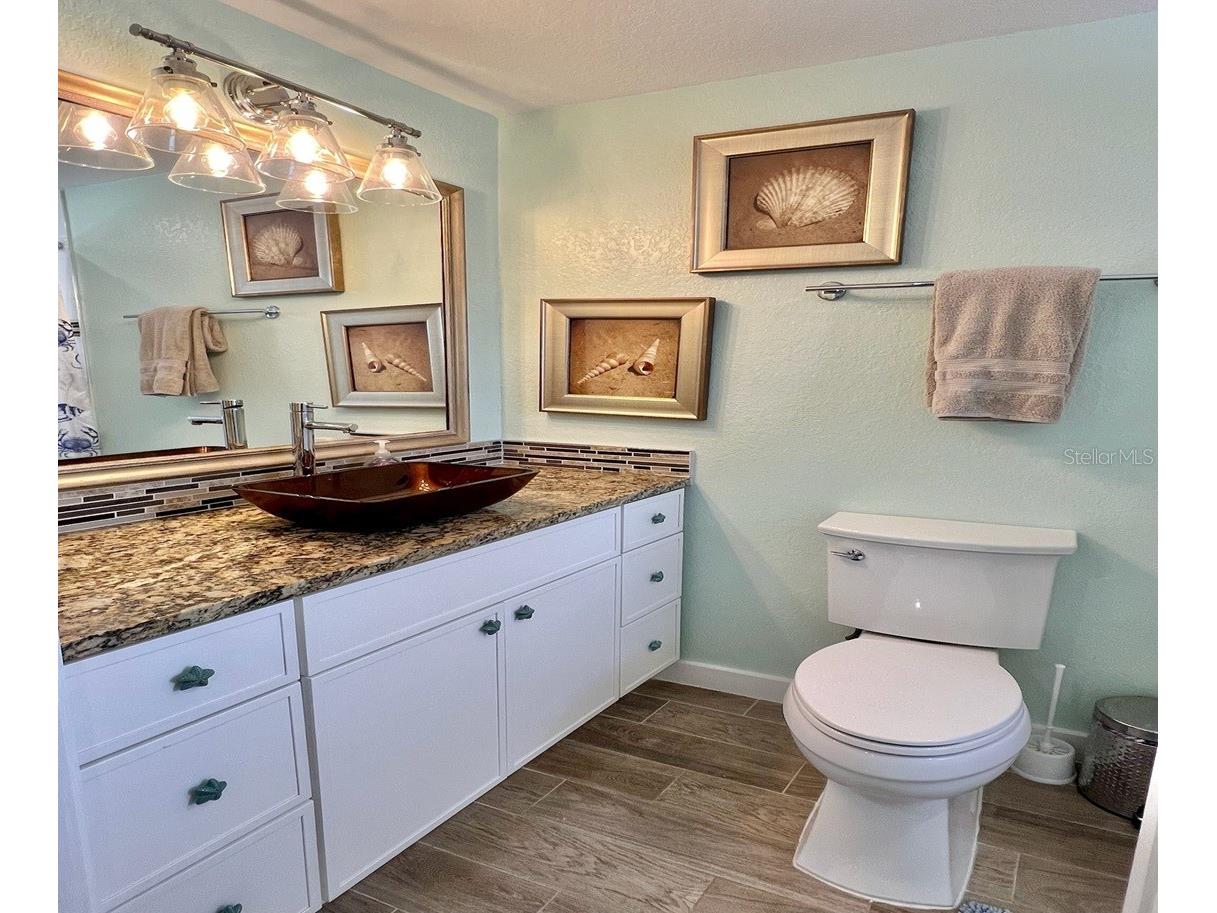 311 63rd Street Holmes Beach FL 34217 A4680267 image22