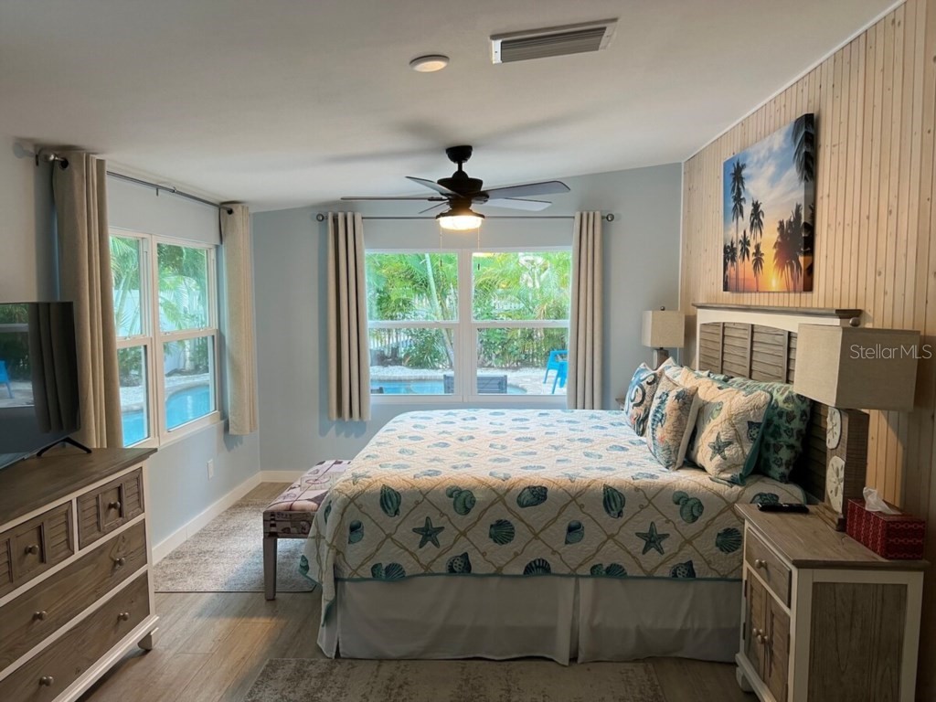 311 66th Street Bradenton Beach FL 34217 A4694363 image8