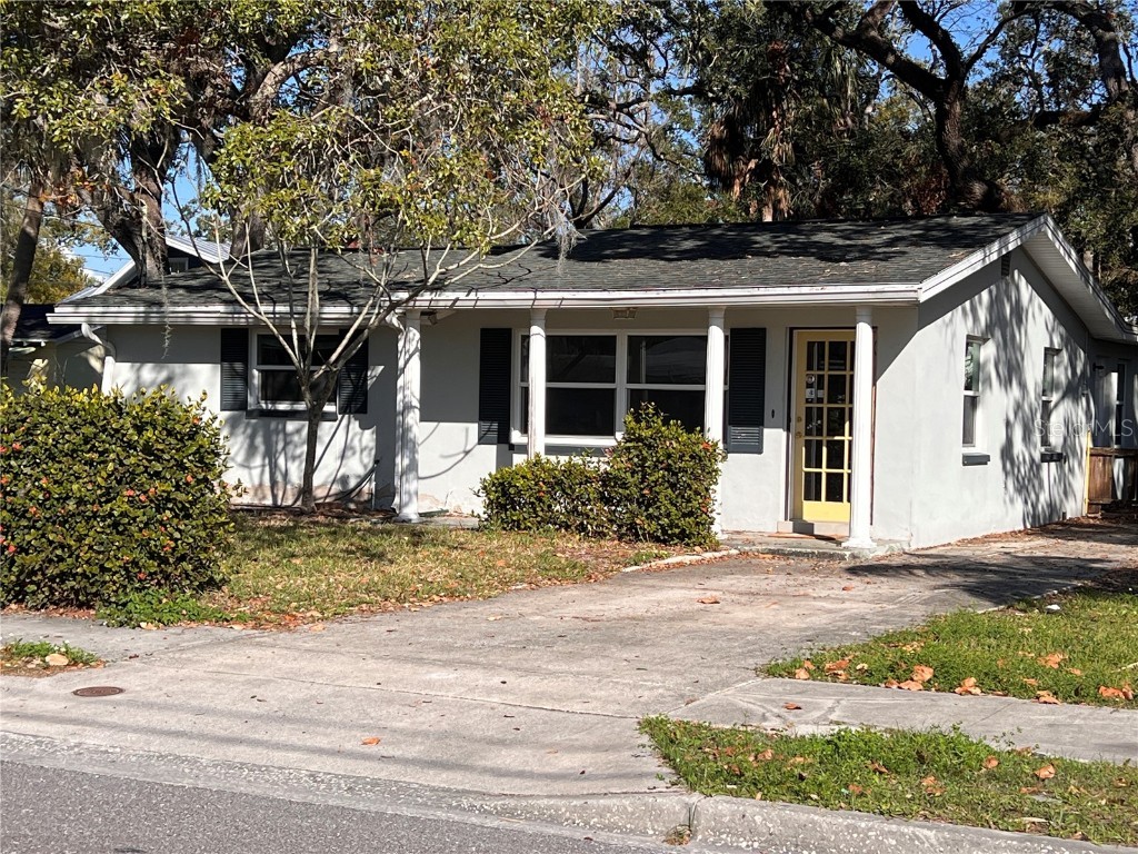 311 Banana Street Tarpon Springs FL 34689 TB8348948 image1