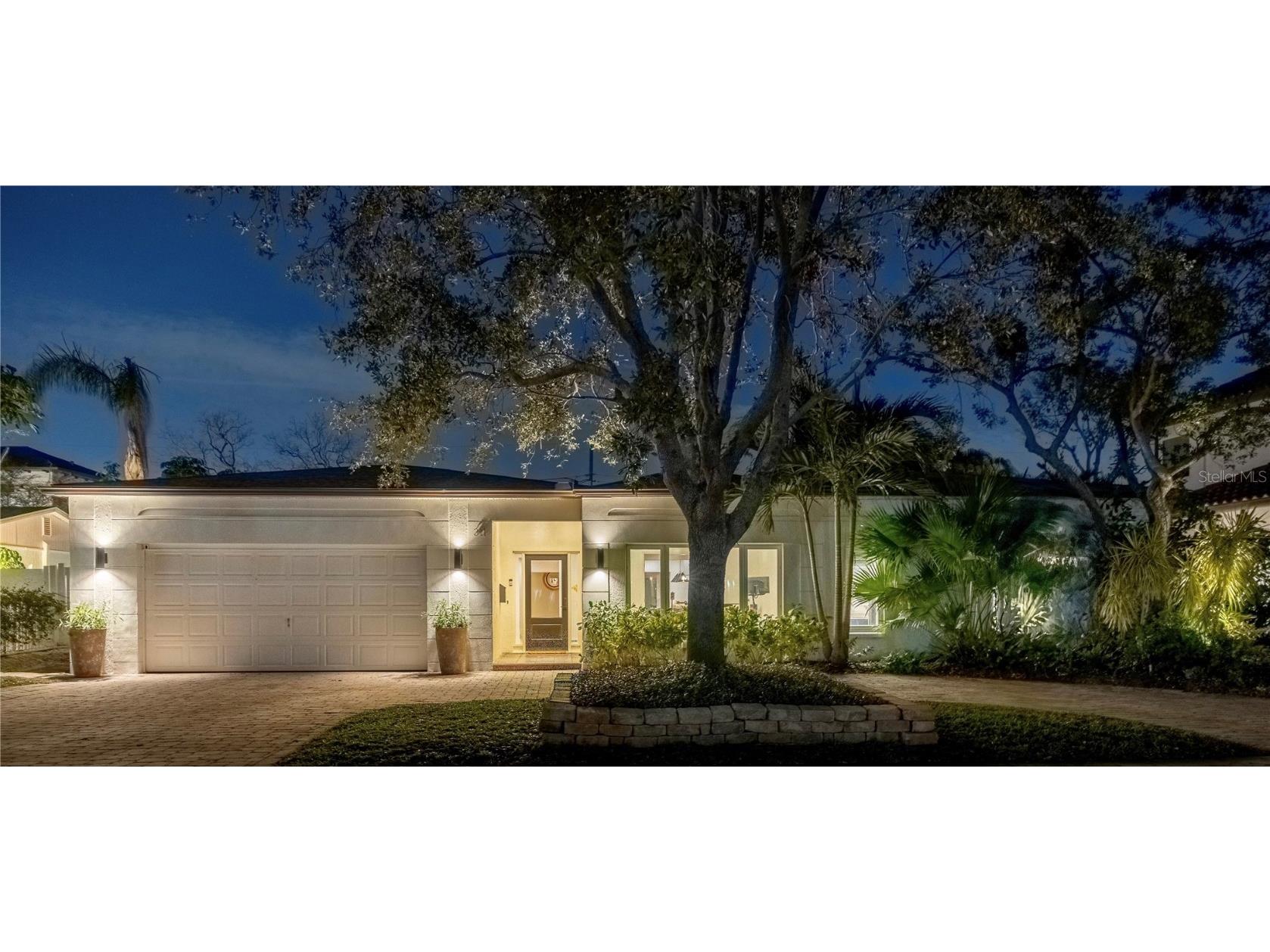 311 Belleair Drive NE Saint Petersburg FL 33704 TB8338049 image1