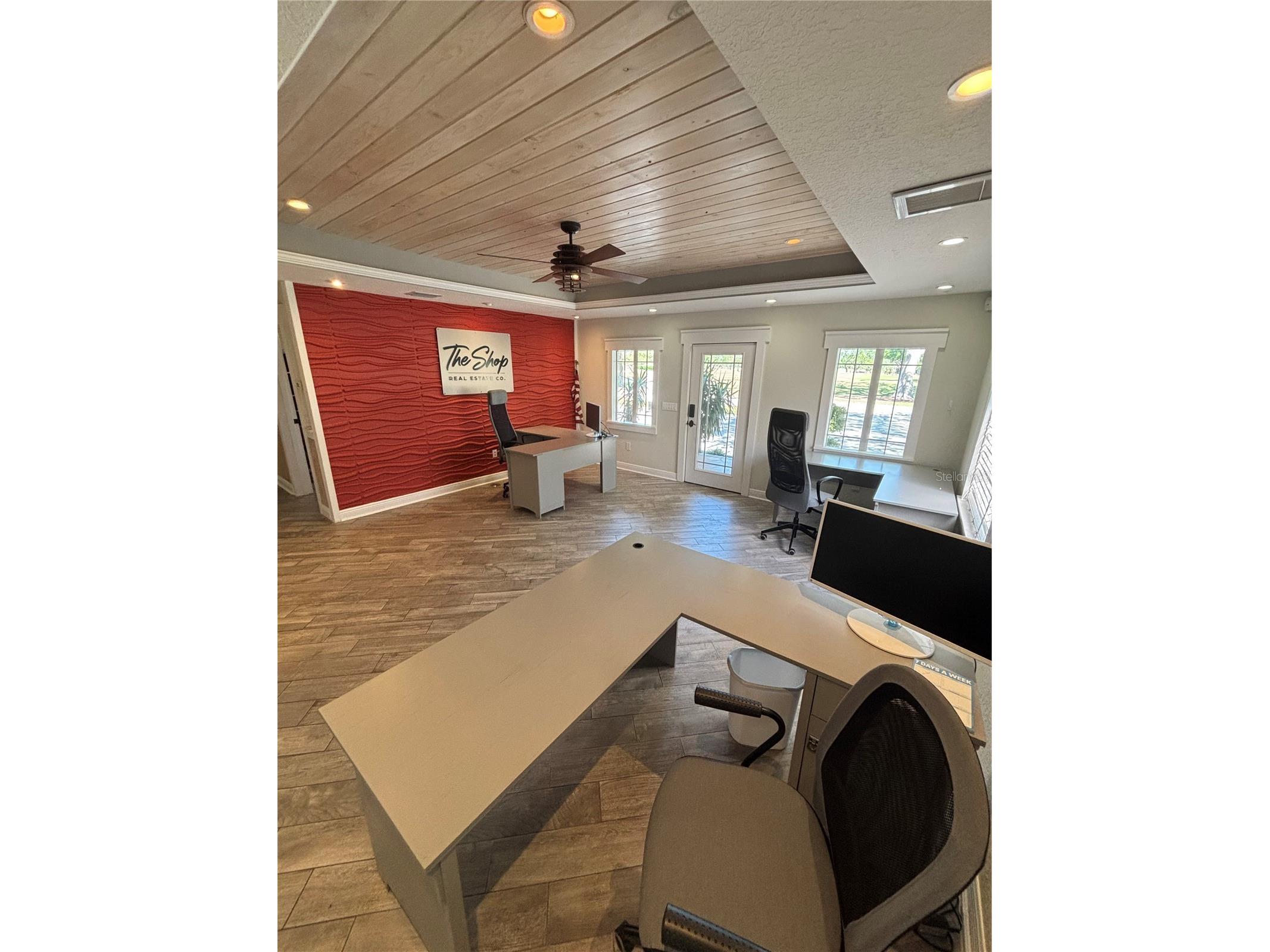 311 Belleview Boulevard Belleair FL 33756 TB8508346 image5