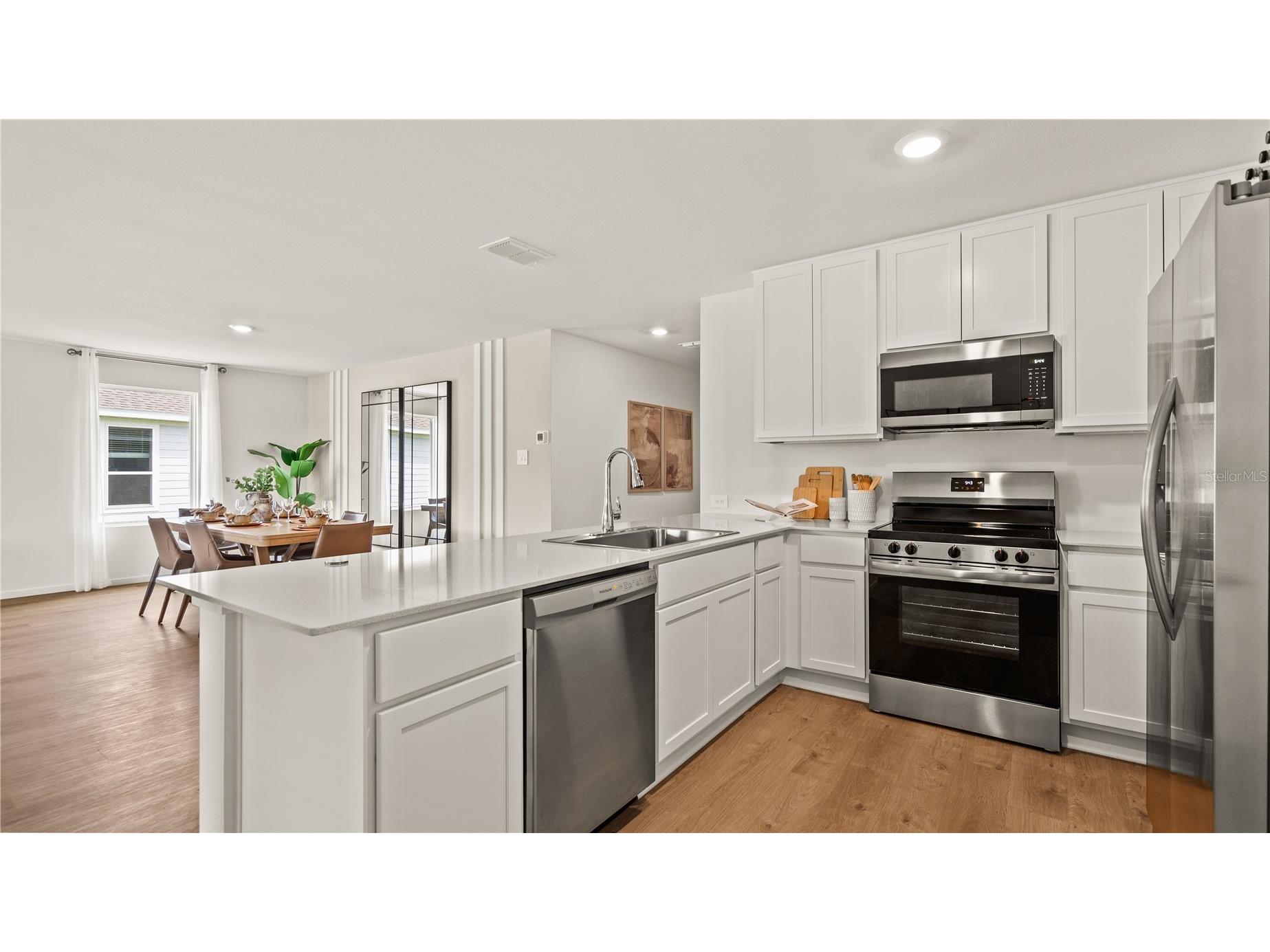 311 Castleview Drive Davenport FL 33837 O6416324 image4
