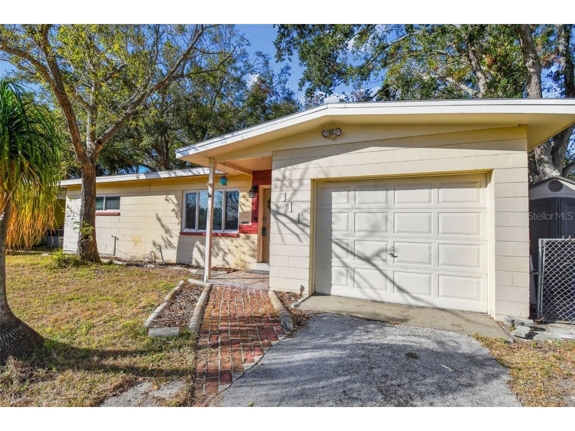 311 Cork Street Largo FL 33770 TB8331456 image1