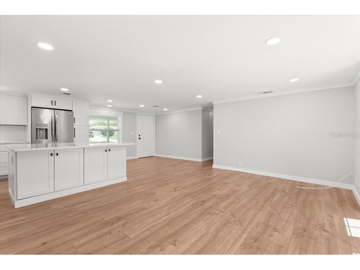 311 Dorchester Drive Venice FL 34293 A4666333 image15