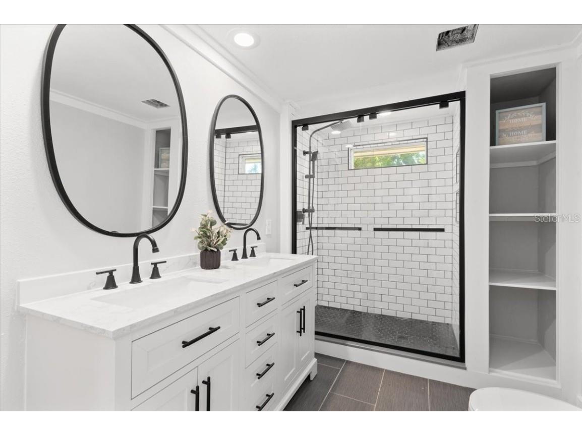 311 Dorchester Drive Venice FL 34293 A4666333 image19