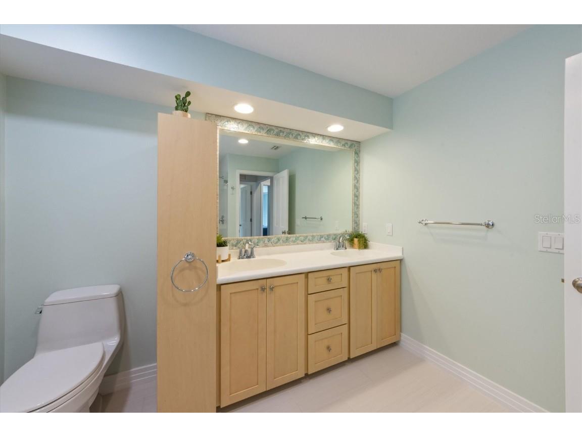 311 Firehouse Court Longboat Key FL 34228 A4665445 image37