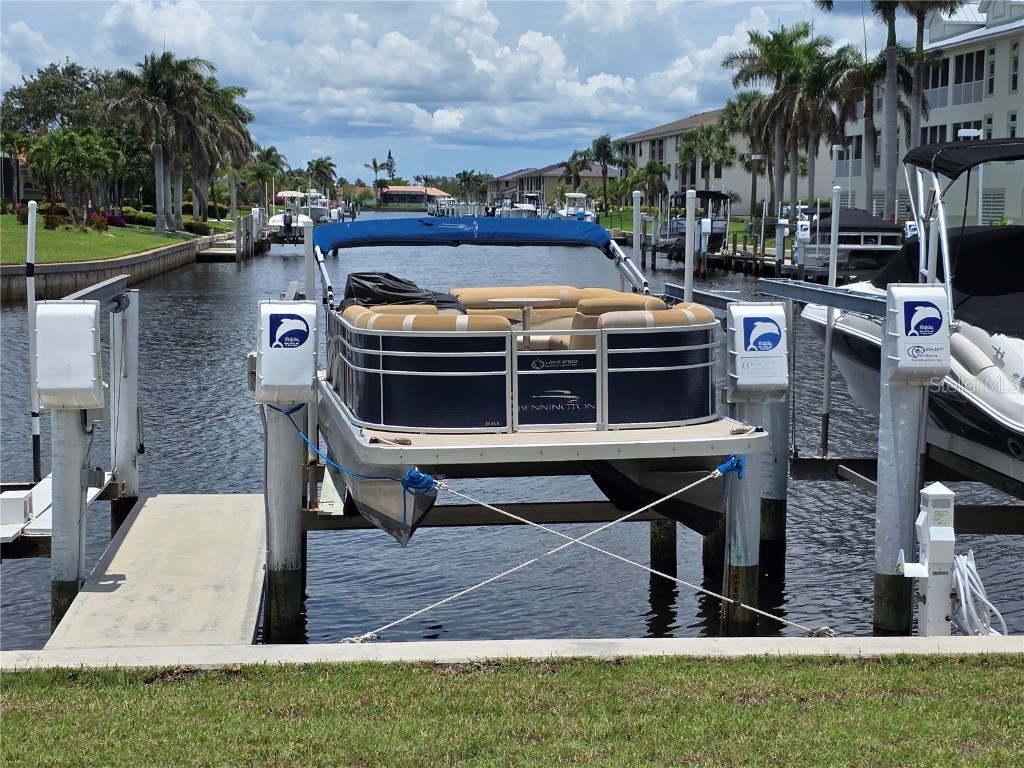 311 Garvin Street #405B Punta Gorda FL 33950 - BASS INLET C7510713 image3