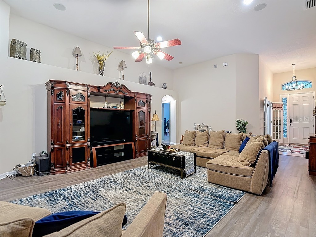 311 Golden Elm Drive Seffner FL 33584 TB8427396 image15