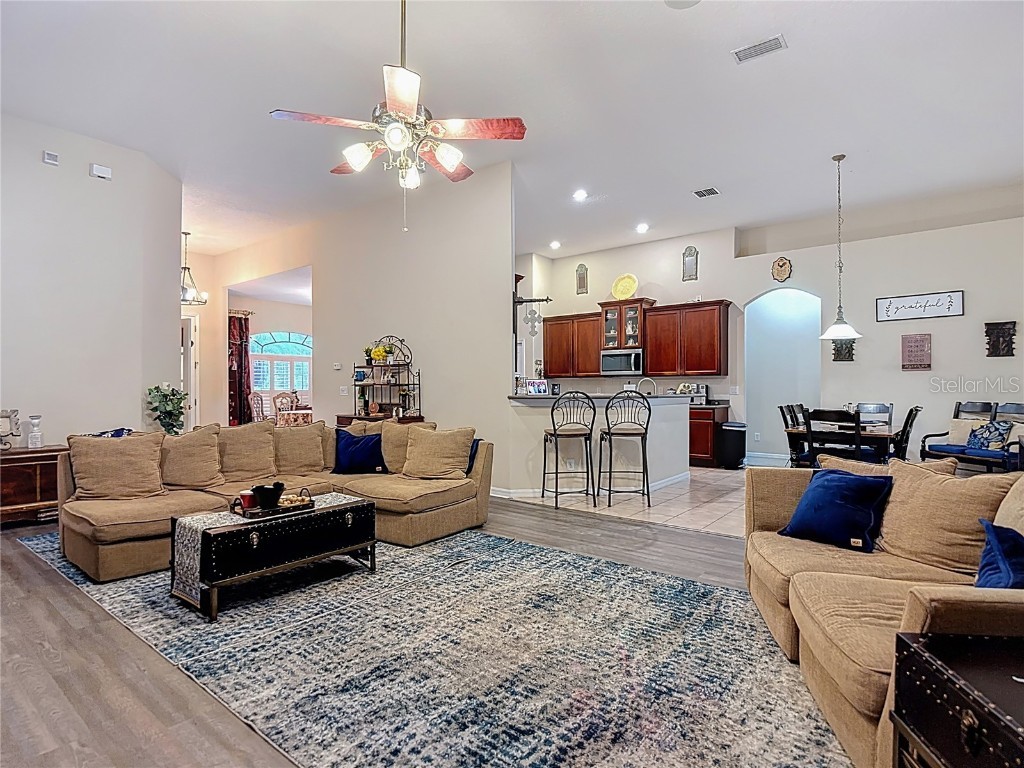 311 Golden Elm Drive Seffner FL 33584 TB8427396 image16