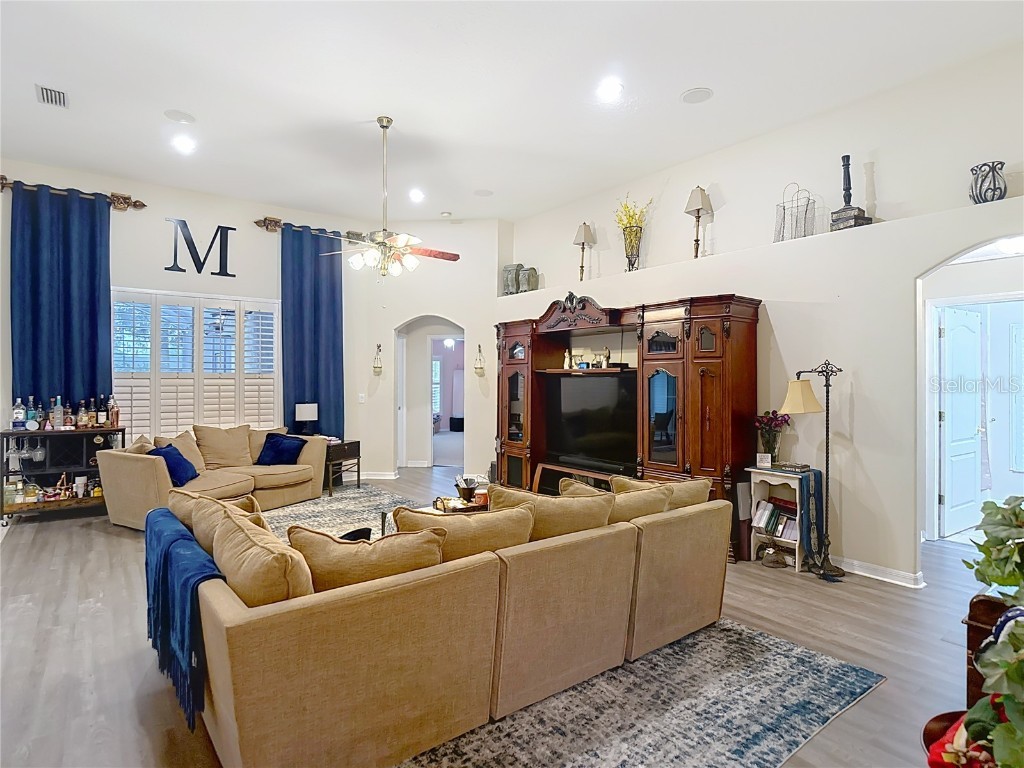 311 Golden Elm Drive Seffner FL 33584 TB8427396 image9