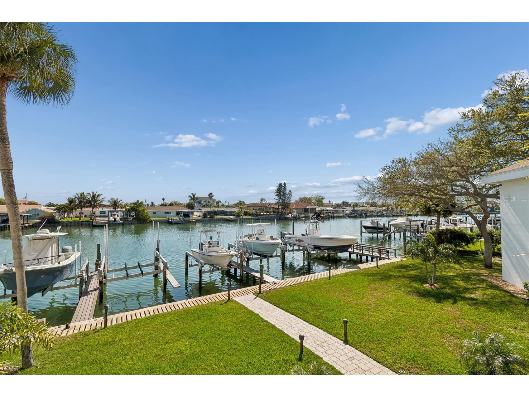 311 Island Way #203 Clearwater Beach FL 33767 TB8488135 image2