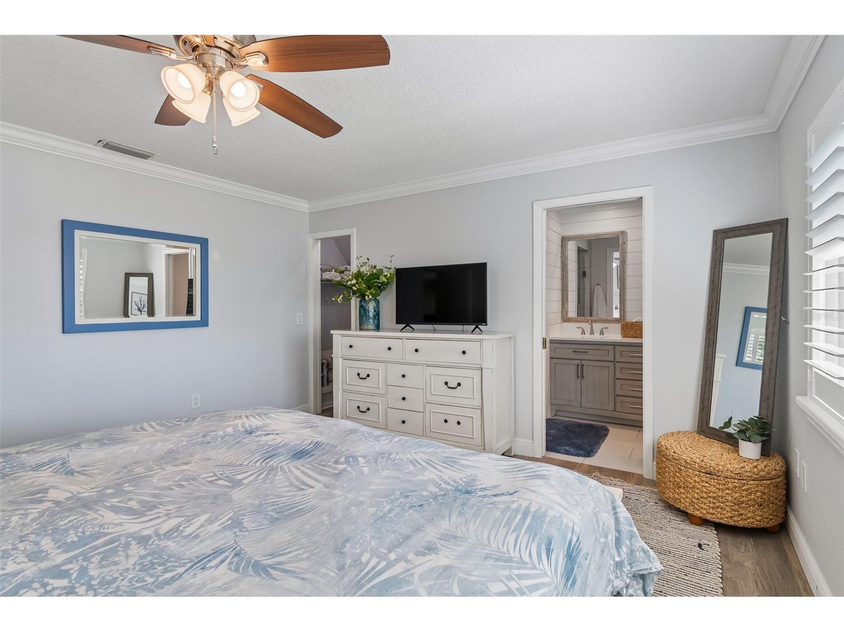 311 Island Way #203 Clearwater Beach FL 33767 TB8488135 image32