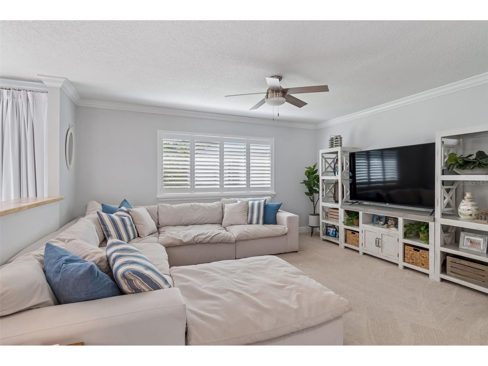 311 Island Way #203 Clearwater Beach FL 33767 TB8488135 image5