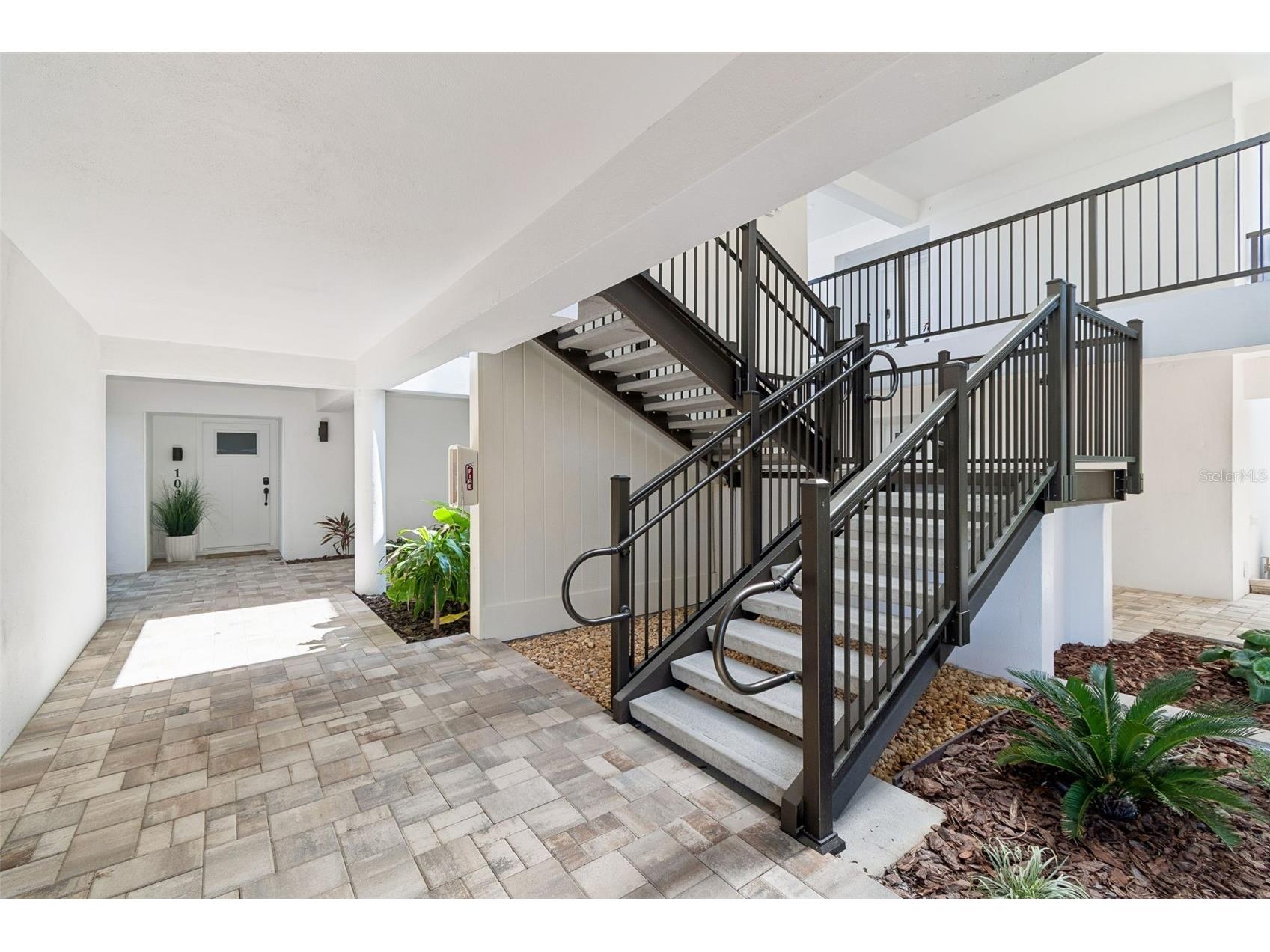 311 Island Way #203 Clearwater Beach FL 33767 TB8488135 image60