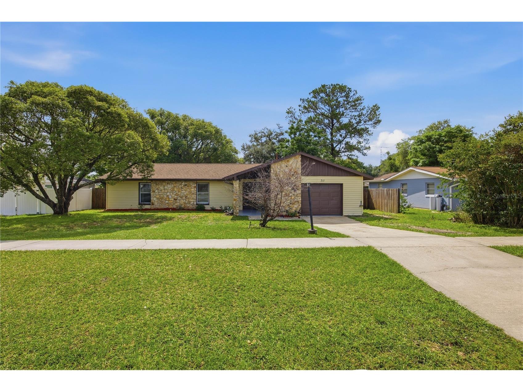 311 Marion Oaks Drive Ocala FL 34473 OM725413 image2