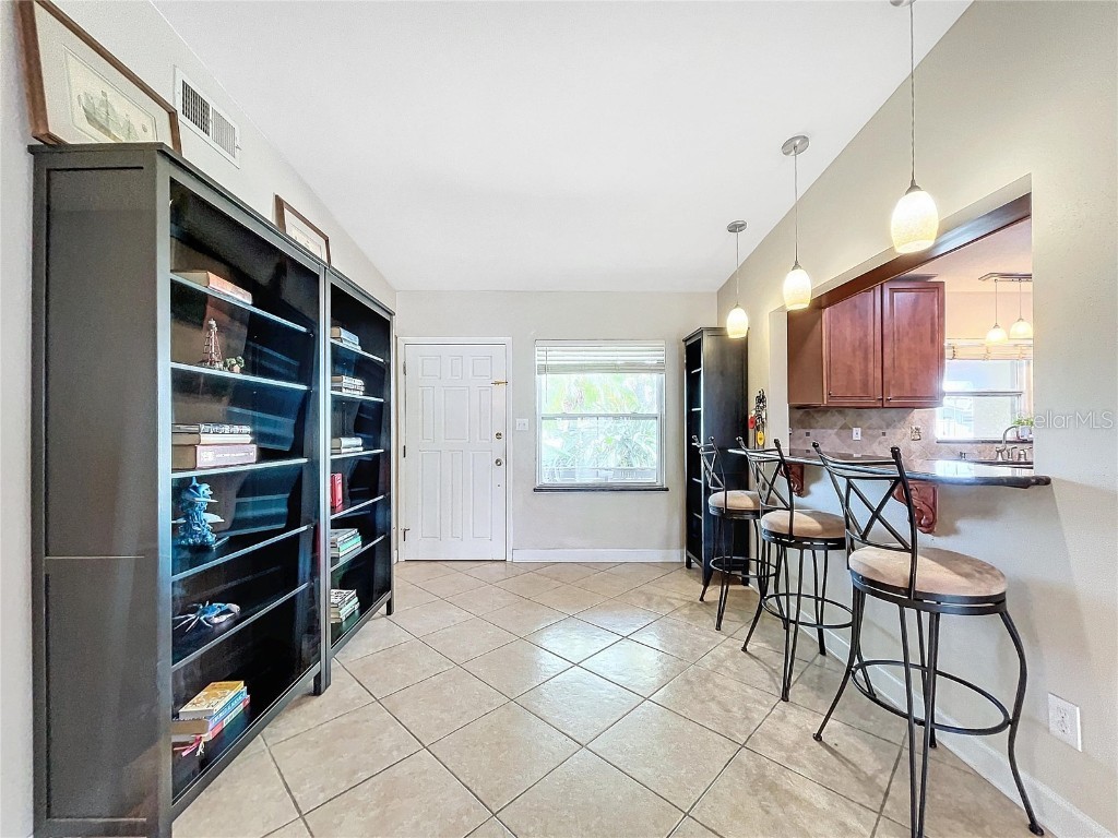 311 Morningside Drive Palm Harbor FL 34683 W7881475 image11