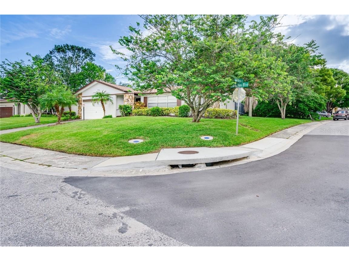 311 N Bay Hills Boulevard Safety Harbor FL 34695 TB8300652 image1