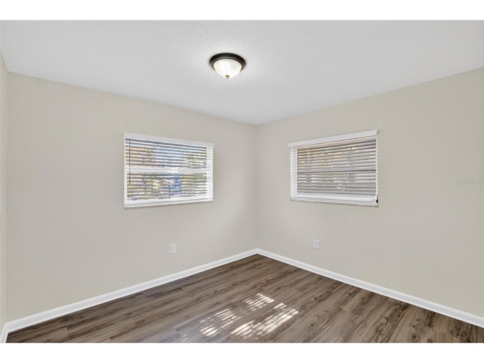 311 NE 5th Street Mulberry FL 33860 L4959357 image36