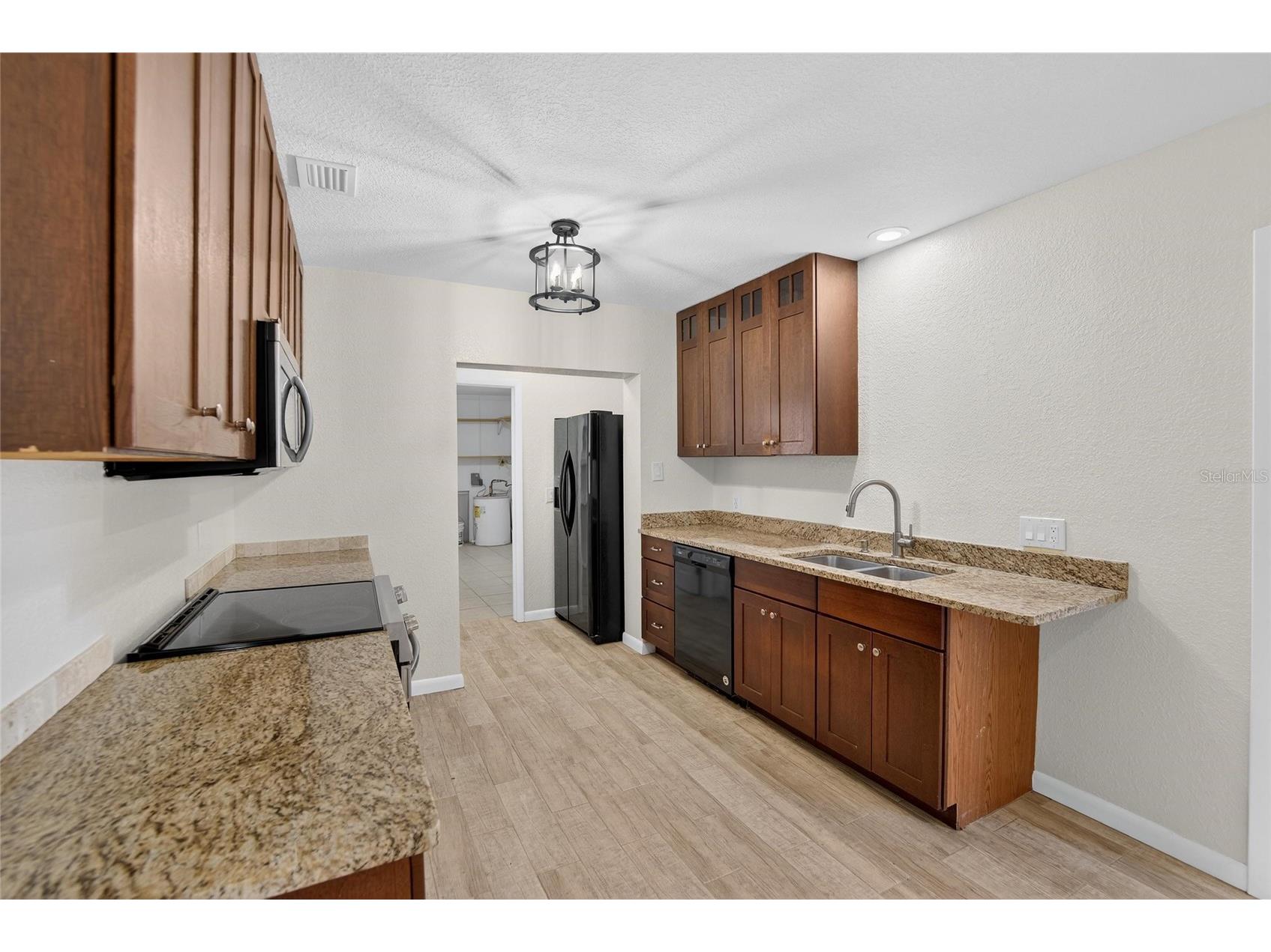 311 NE 5th Street Mulberry FL 33860 TB8495941 image13