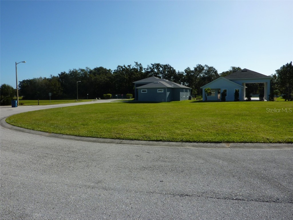 311 Nolane Lane Polk City FL 33868 - CLEARWATER LAKE MUD LAKE P4932481 image4