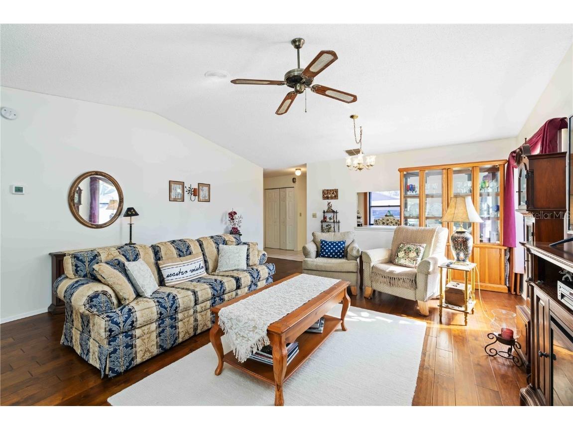 311 Oak Hill Way #26 Sarasota FL 34232 A4669876 image7