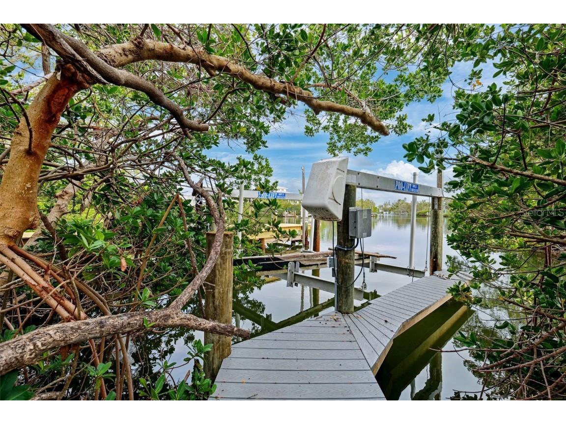311 Poinsettia Road Anna Maria FL 34216 TB8359176 image36