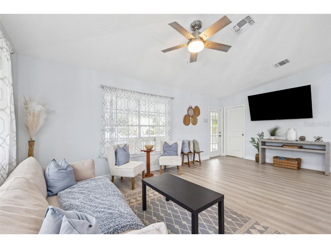 311 Poinsettia Road Anna Maria FL 34216 TB8359176 image7