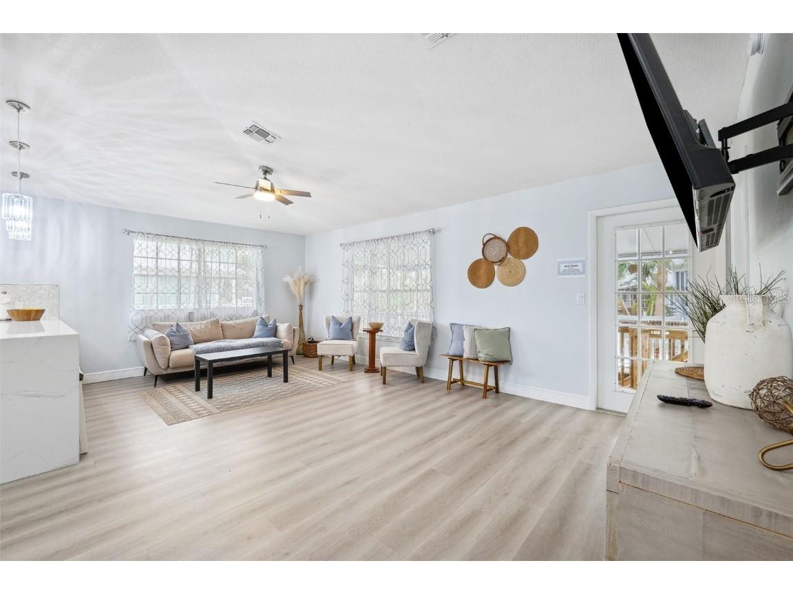 311 Poinsettia Road Anna Maria FL 34216 TB8359176 image8