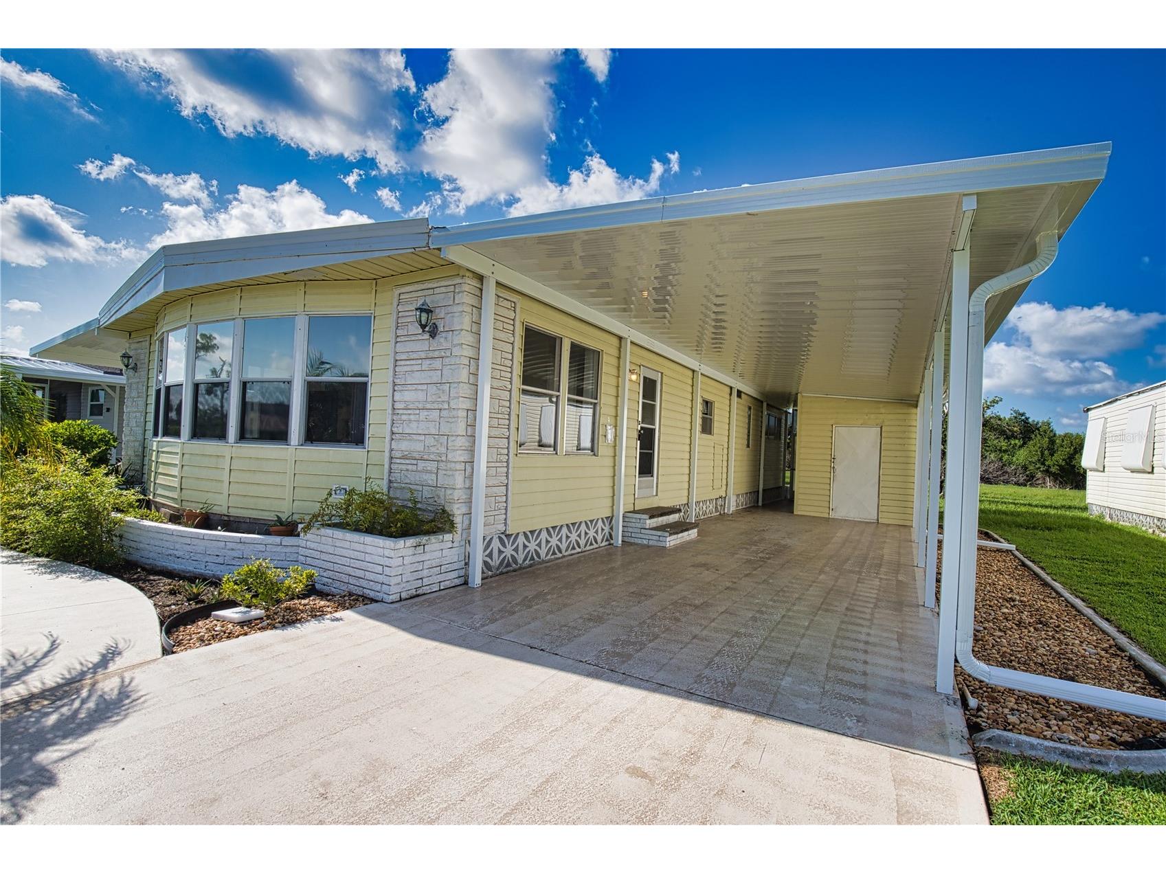 311 Robalo North Port FL 34287 TB8472460 image5