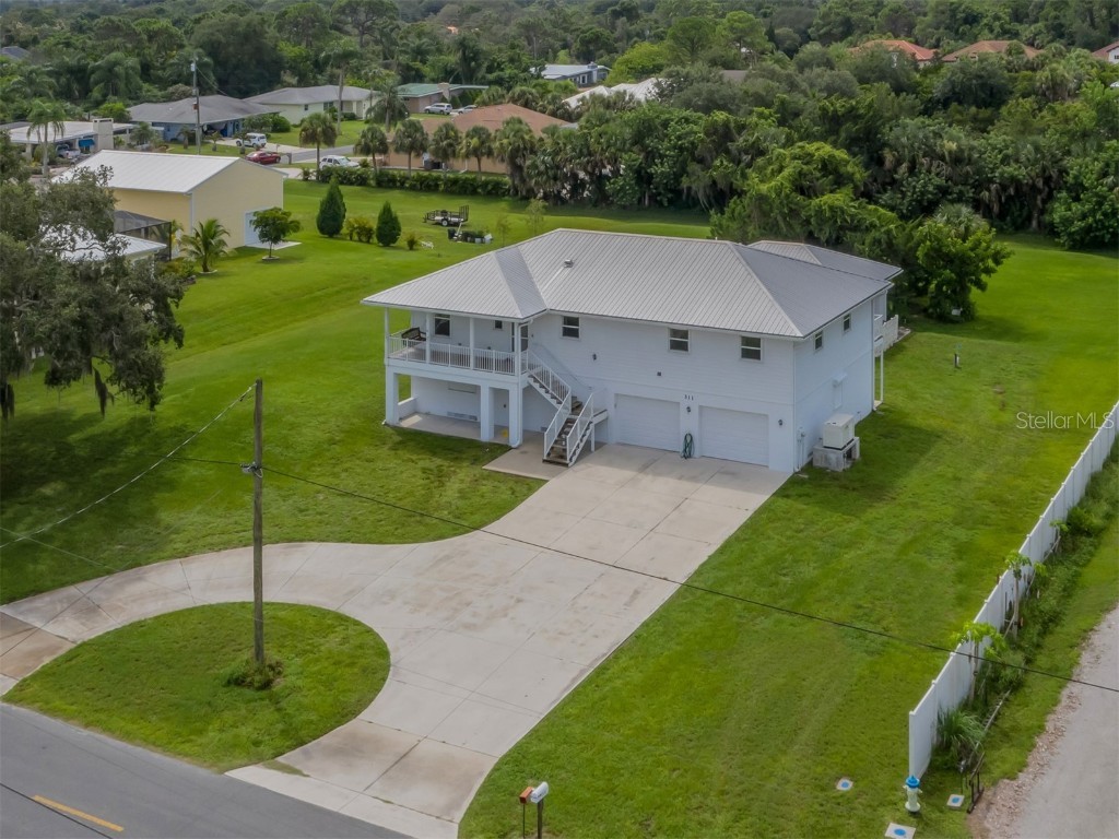 311 Roberts Road Nokomis FL 34275 N6117244 image1