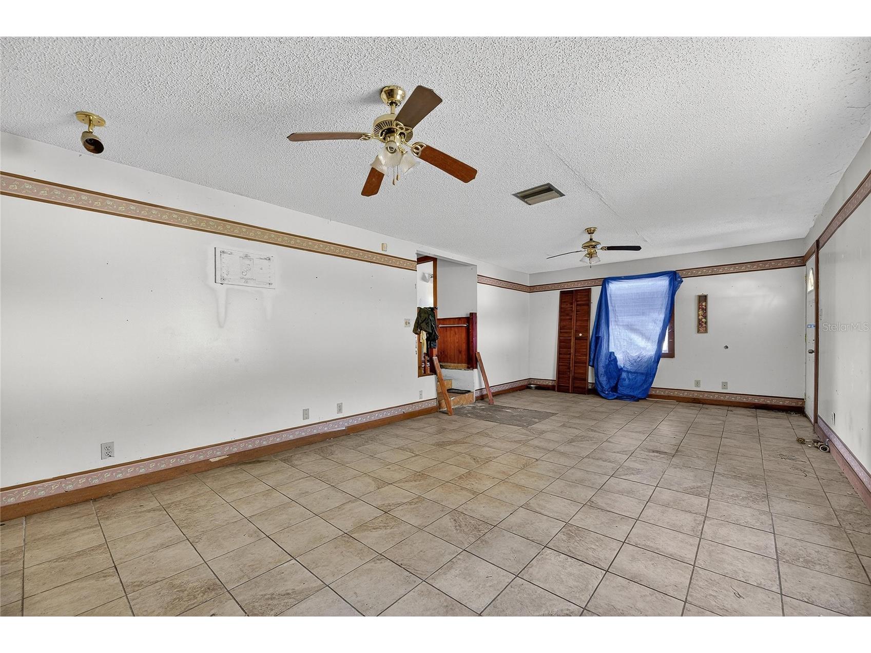 311 S Webb Road Plant City FL 33566 TB8430698 image12