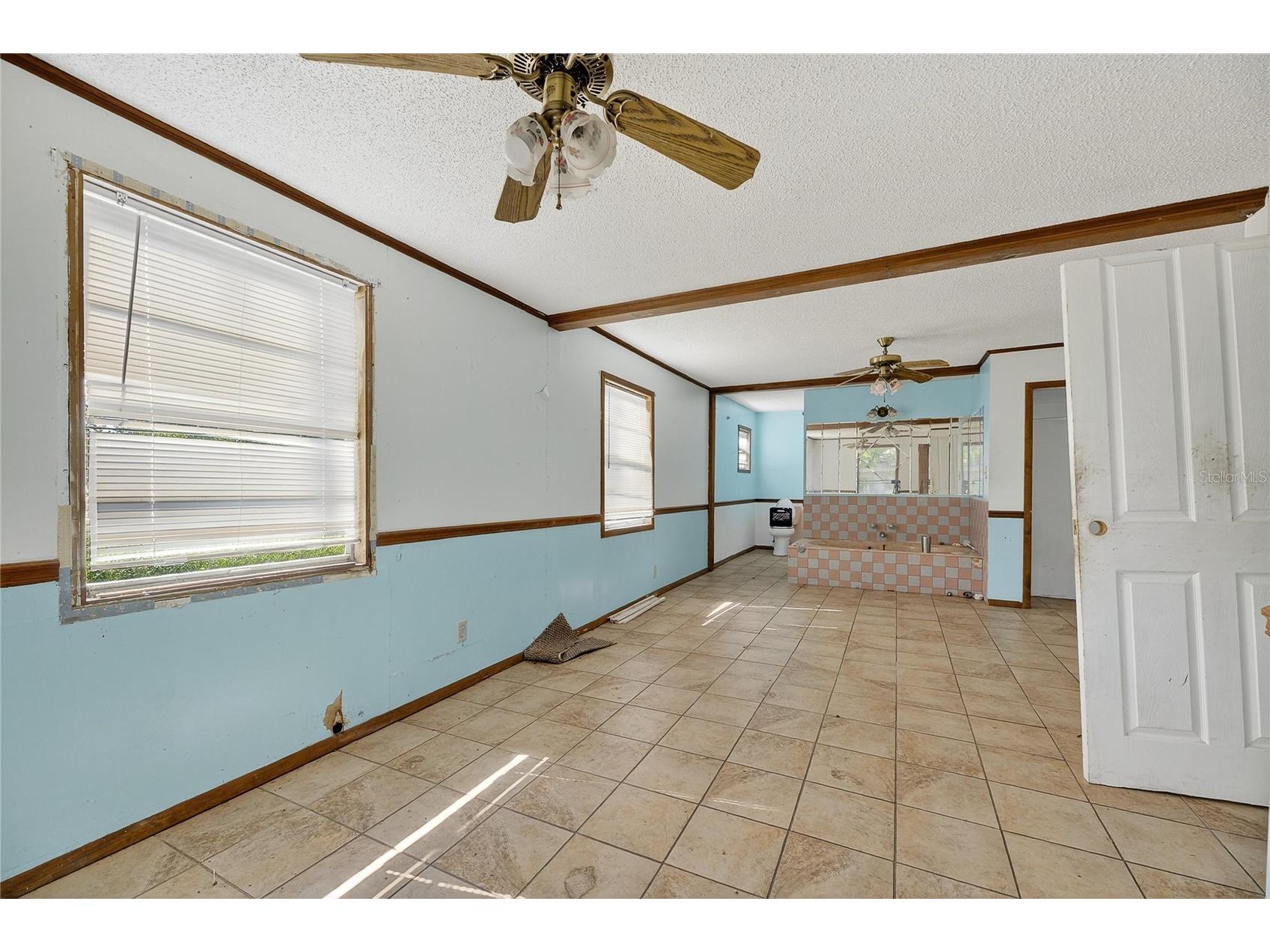 311 S Webb Road Plant City FL 33566 TB8430698 image43