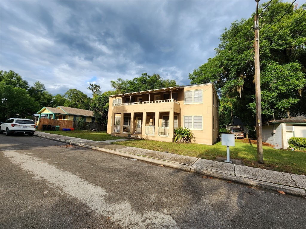311 SE 8 Street #4 Gainesville FL 32601 GC513091 image1