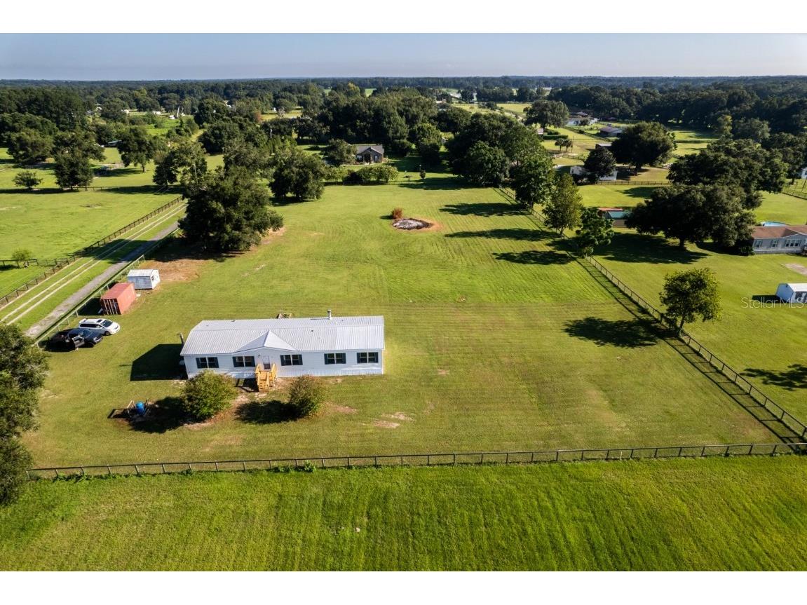 311 SE Highway 42 Summerfield FL 34491 G5086092 image1