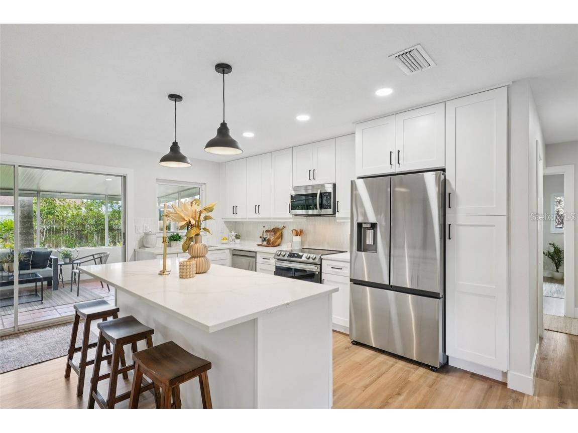 311 Shore Drive E Oldsmar FL 34677 TB8418072 image18