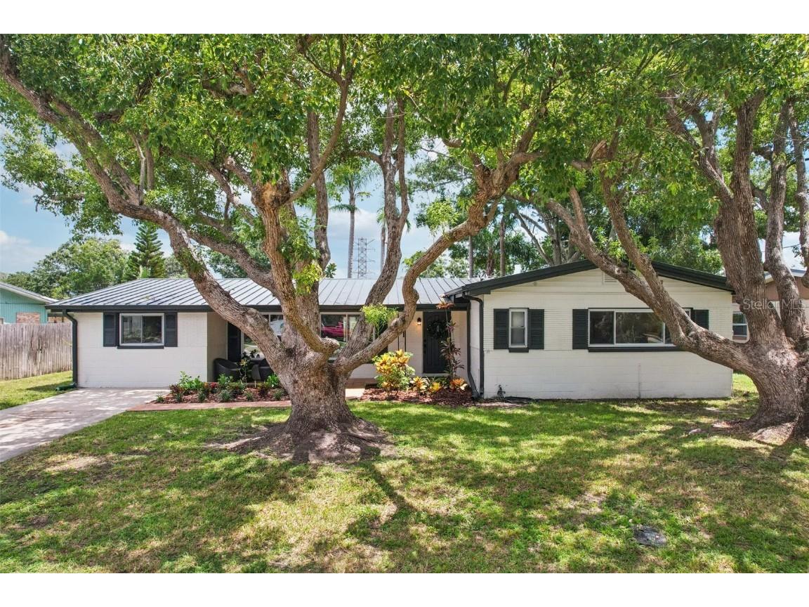 311 Shore Drive E Oldsmar FL 34677 TB8418072 image42