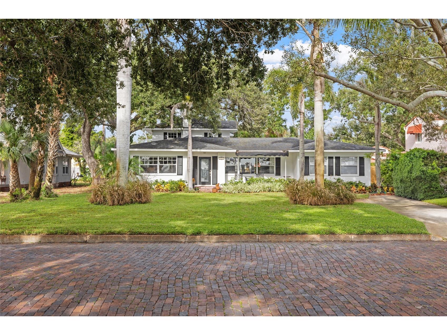 311 Sunset Drive N Saint Petersburg FL 33710 - BOCA CIEGA BAY TB8432776 image1