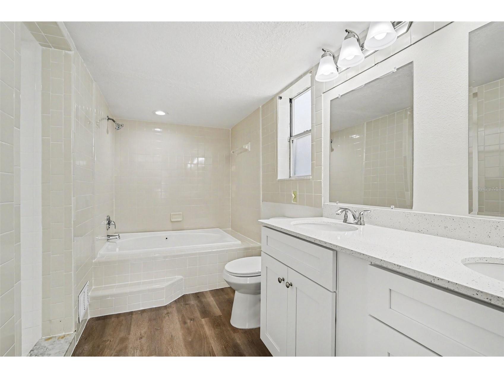 311 Tiburon Court Orlando FL 32835 O6425360 image9