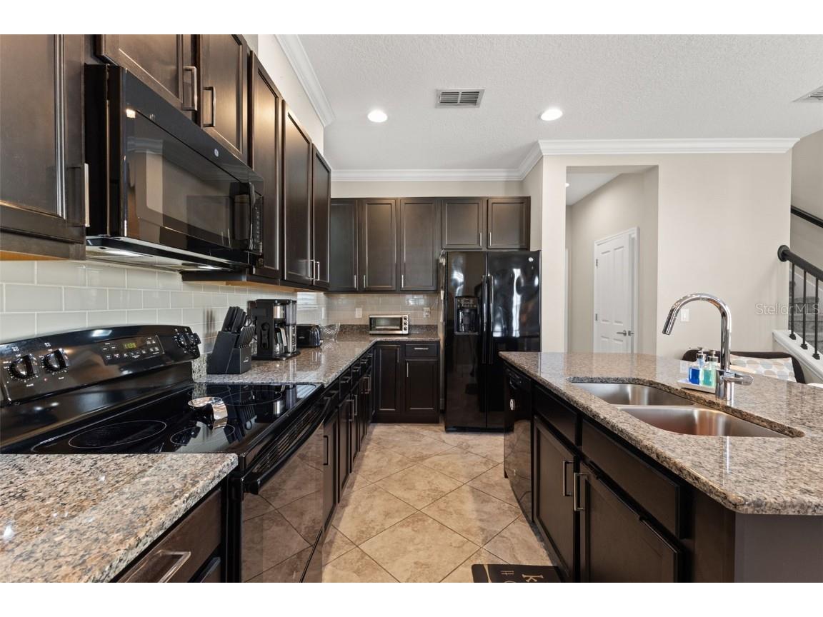 311 Vista Cruiser Lane Oldsmar FL 34677 TB8450597 image11