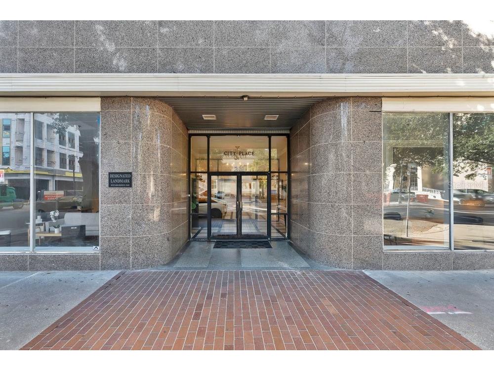 311 W Ashley Street #301 Jacksonville FL 32202 V4946021 image1