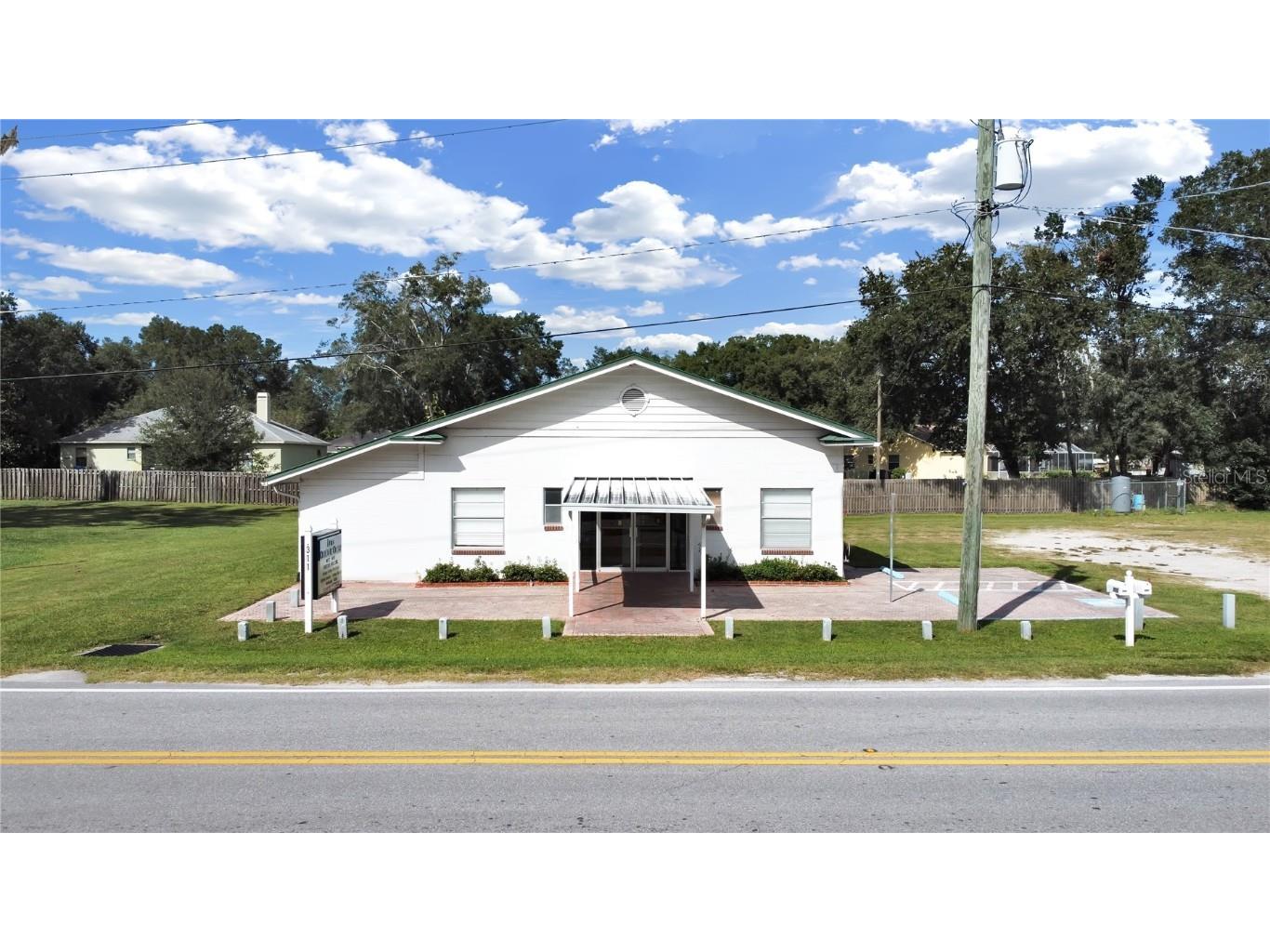 311 W Lutz Lake Fern Road, Lutz, FL, 33548 MLS U8179855 Edina Realty