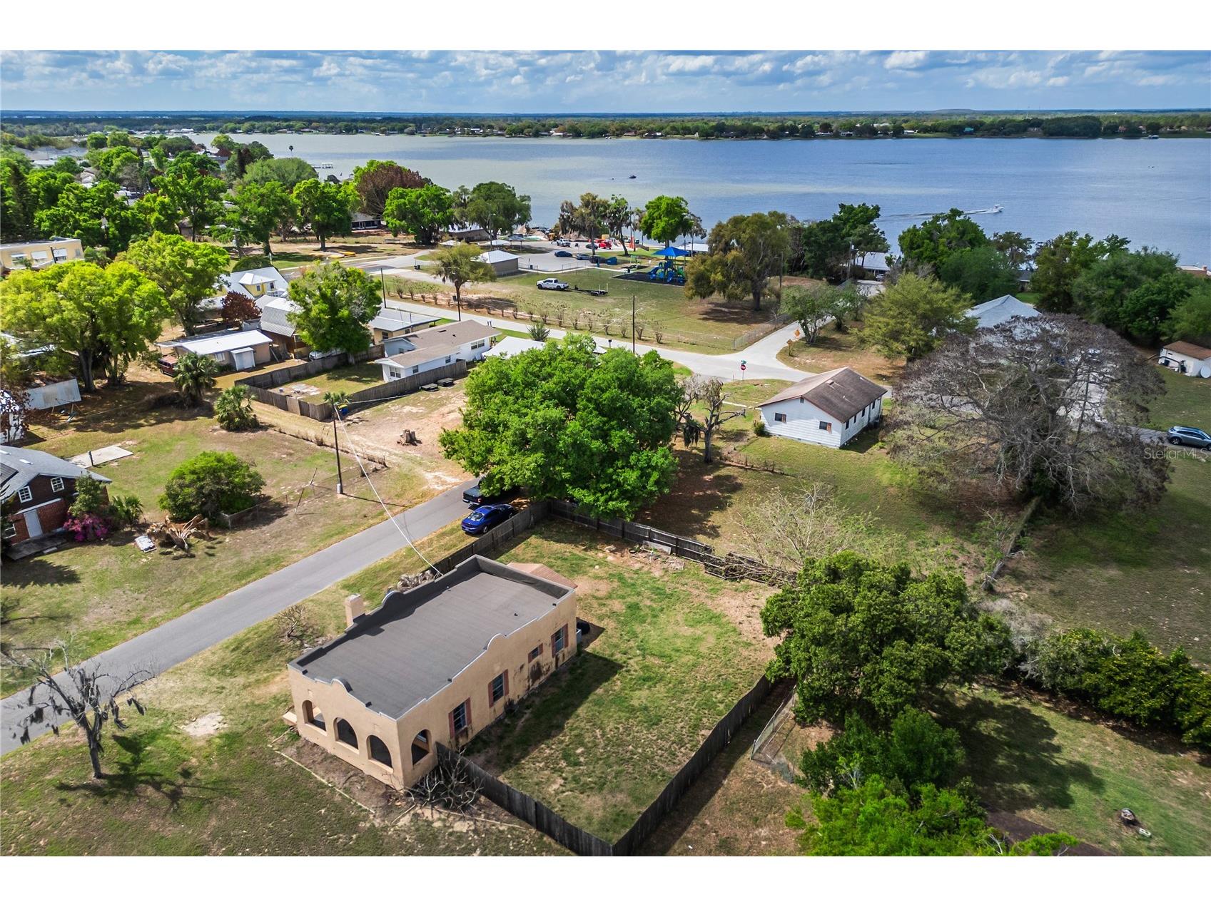 311 W Pearce Avenue Eagle Lake FL 33839 O6390985 image5