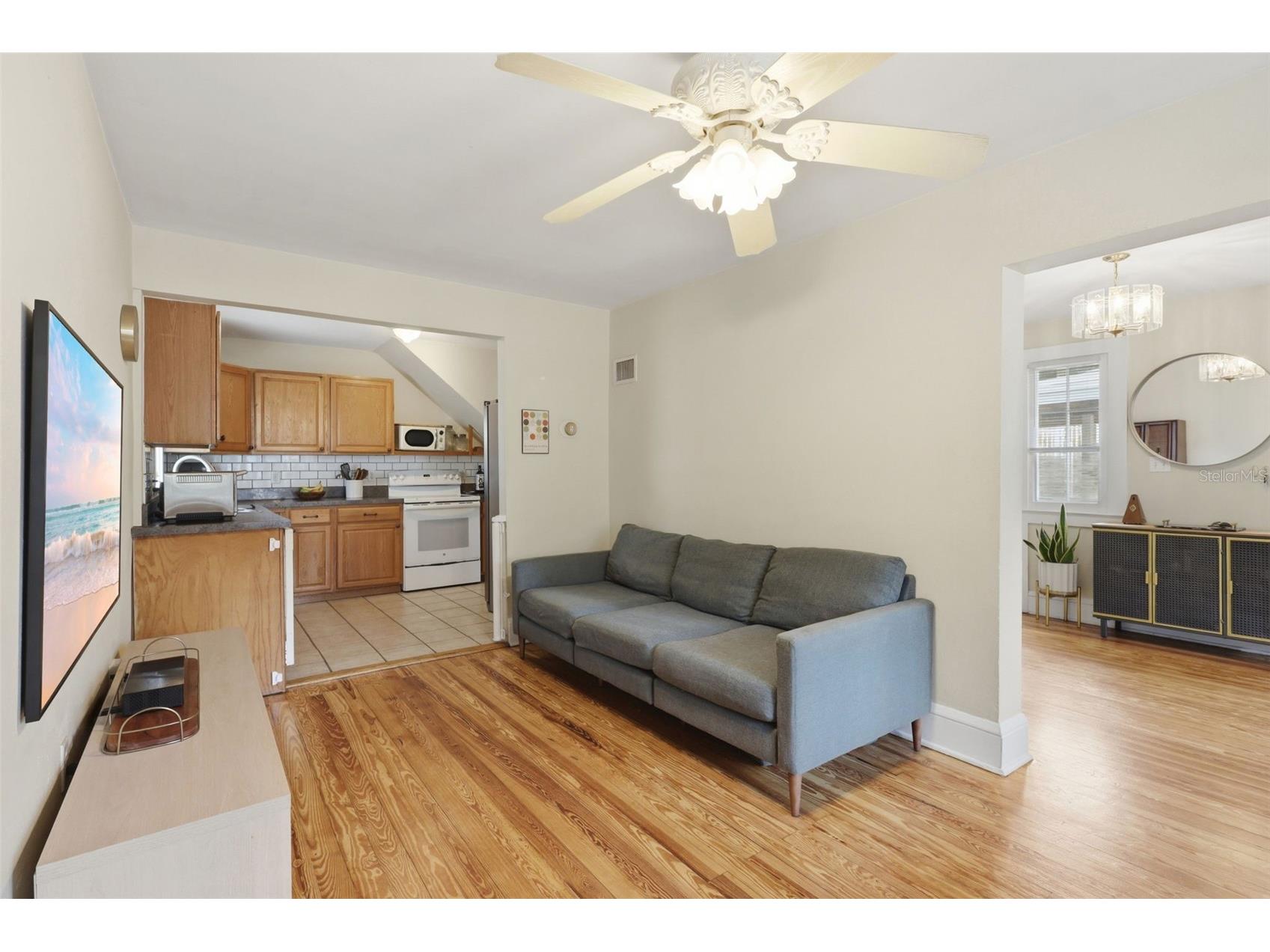 311 W University Avenue Deland FL 32720 V4949625 image9