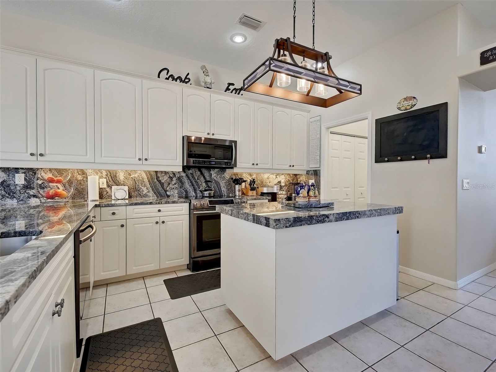 311 Wild Pine Way Venice FL 34292 N6144613 image22