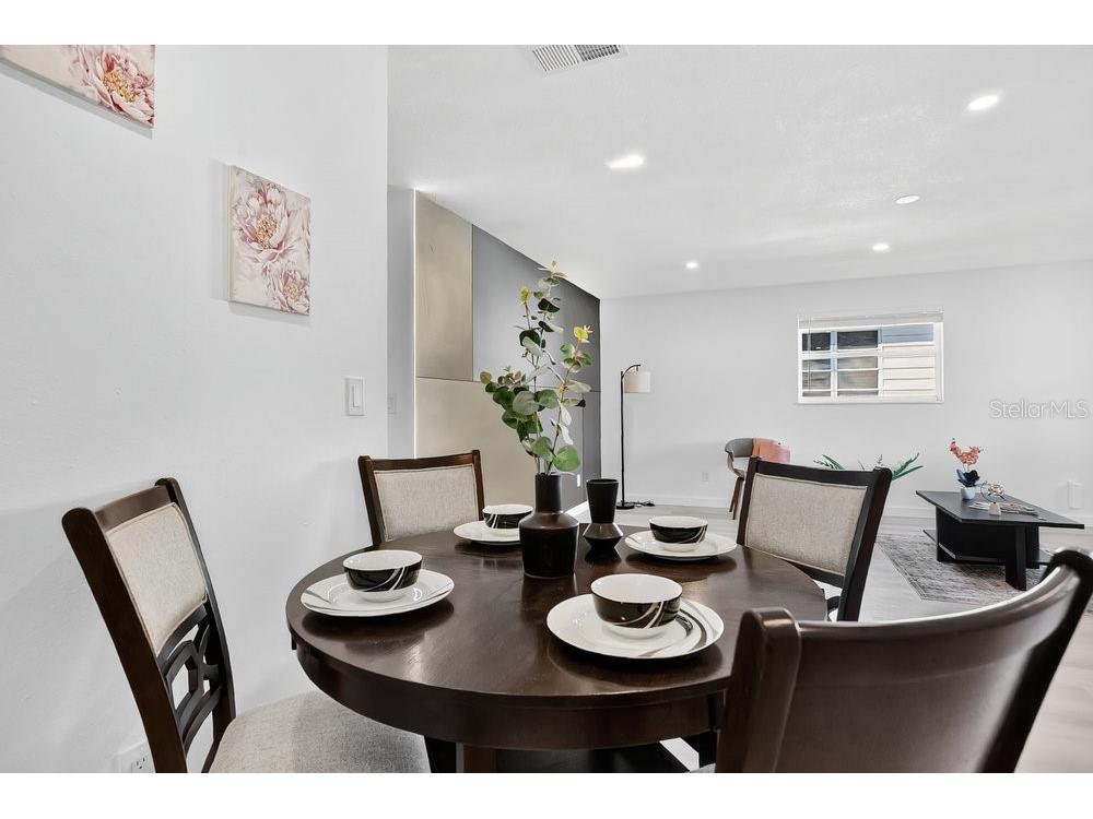 3110 11th Ave N Saint Petersburg FL 33713 TB8439933 image7