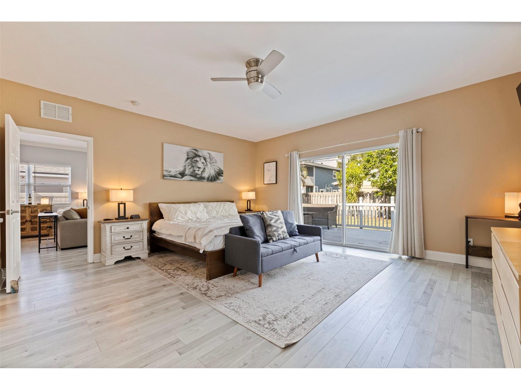3110 15th Street N Saint Petersburg FL 33704 TB8524436 image21